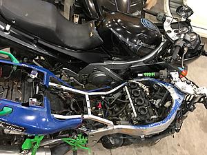 1998 zx600R Parting out-img_8057.jpg