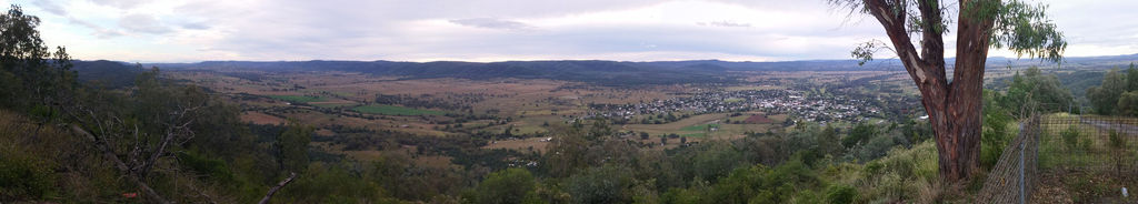 Name: bingara%20lookout_zpszqbxemuc.jpg
Views: 247
Size: 49.3 KB