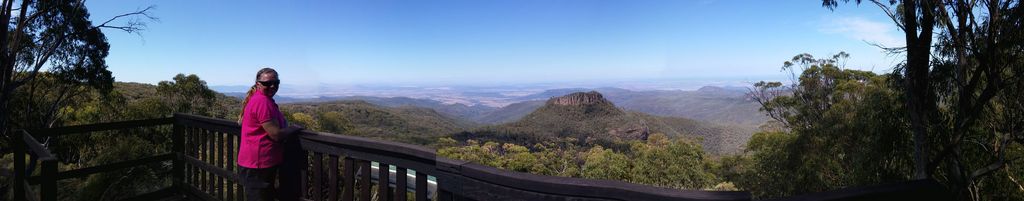Name:  Mount%20Ningadhun%20Sue%20pano_zpsoqmswtb0.jpg
Views: 122
Size:  44.9 KB